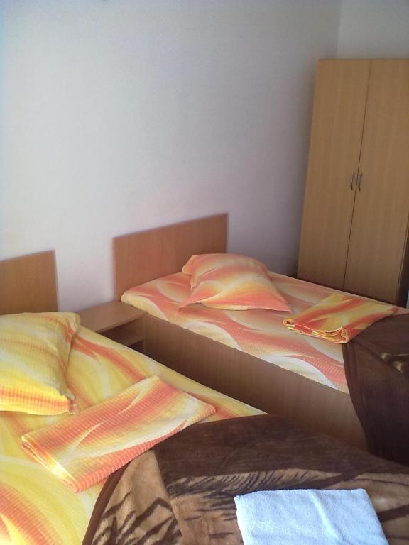 Pensiunea Raffael オトペニ 部屋 写真